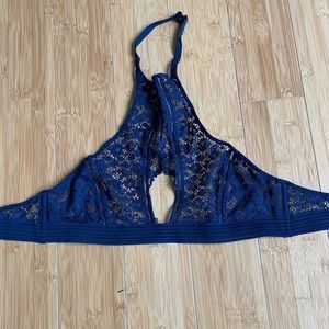Victoria’s Secret Very Sexy Halter Bra